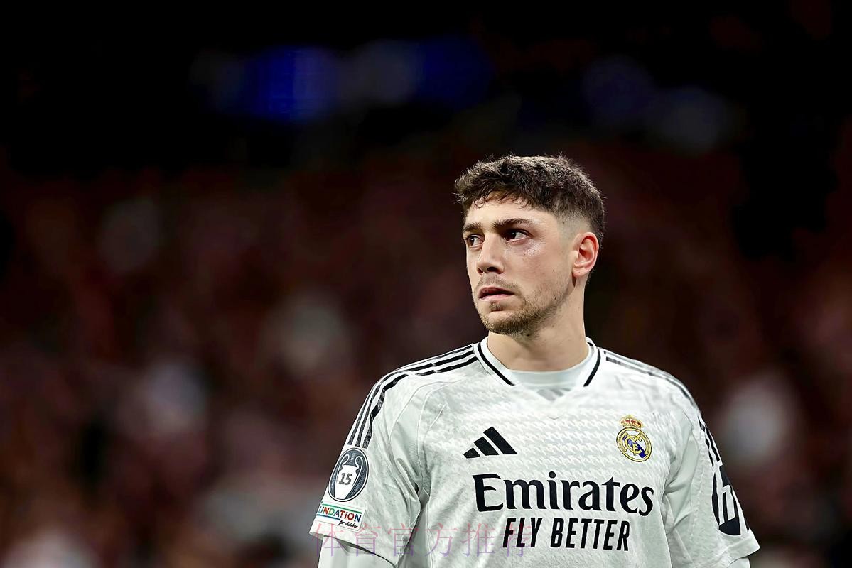 西媒:皇马担心巴尔韦德伤势 球员决心在欧冠复出